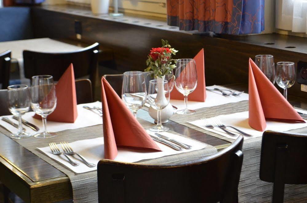 Hotel Jardin Bern Bagian luar foto