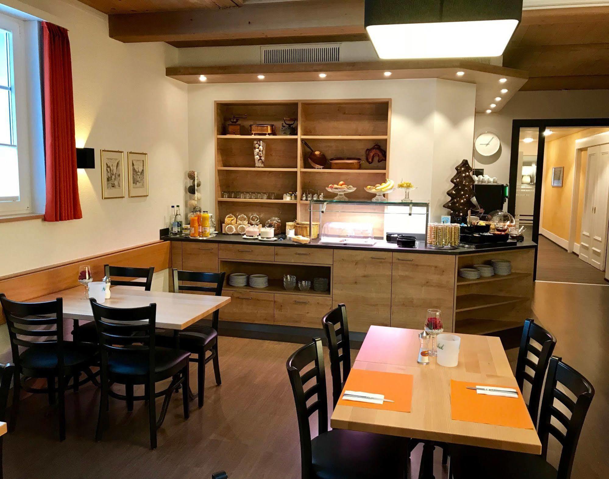 Hotel Jardin Bern Bagian luar foto